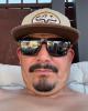 Jr is single in Palm Springs, CA USA