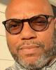 Larry is single in White Plains, MD USA