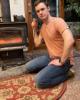 Clayton is single in New London, WI USA