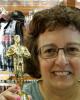 Linda is single in Woodland Hills, CA USA