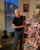 Robert is single in Laveen, AZ USA