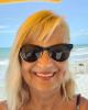 Diana is single in Cedarburg, WI USA