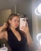 emily Henry is single in Los Angeles, CA USA