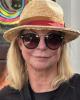 Linda is single in Mount Pleasant, SC USA