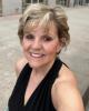 LaRae is single in Hull, IA USA