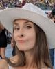Laura is single in Beaumont, AB CAN