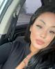 Yuvia is single in La Coste, TX USA
