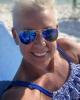 Kelly is single in Oxford, MS USA