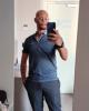 Charleton is single in Downers Grove, IL USA