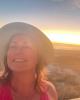Neida is single in Greers Ferry, AR USA