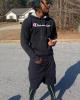 Devonte is single in Covington, GA USA