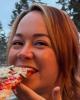Rose is single in Edgewater, NJ USA