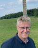 Douglas is single in Sewickley, PA USA