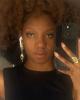 Le'Tavia is single in Hyde Park, CA USA