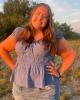 Zoe is single in Oakdale, PA USA