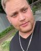 Chase is single in Hubbard, NE USA