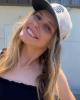 Sydney is single in Clovis, CA USA