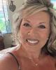 Alice is single in New Castle, DE USA