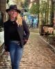 Wendy is single in Perrineville, NJ USA