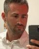 kevin is single in Tampa, FL USA