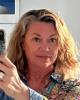 Laura is single in Evanston, IL USA