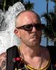 Andrew is single in Vaudreuil-sur-le-Lac, QC CAN