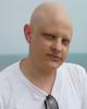 Tom is single in Chicago, IL USA