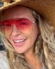 Theresa is single in Baie-des-Sables, QC CAN