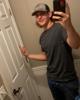 Tate is single in Weirsdale, FL USA