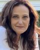 Dee is single in New Canaan, CT USA