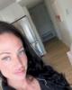 Elizabeth is single in Holtsville, NY USA