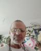 William is single in Springfield, OR USA