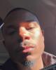 King is single in Elsmere, DE USA