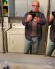 Robert is single in Strathmore, AB CAN