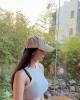 Elizabeth is single in Los Angeles, CA USA