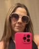 Corrie is single in Honolulu, HI USA