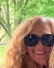 Mari is single in Henderson, KY USA