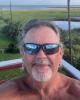 Lee is single in Galveston, TX USA