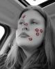 Sarah is single in Macomb, IL USA