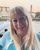 Shelley is single in Roslyn, NY USA