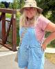 Anita is single in Lindsay, ON CAN
