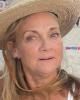 Sue is single in East Hampton, NY USA